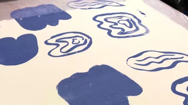 Serigrafi på BIBLIOTEKET - Stoftryk & mønsteropbygning - fra skitse til tryk v. Laugets Stoftrykkurser