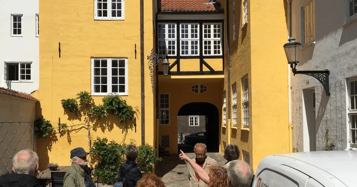 Byvandring: Bindingsværk, svalegange og skibsbyggere på Christianshavn
