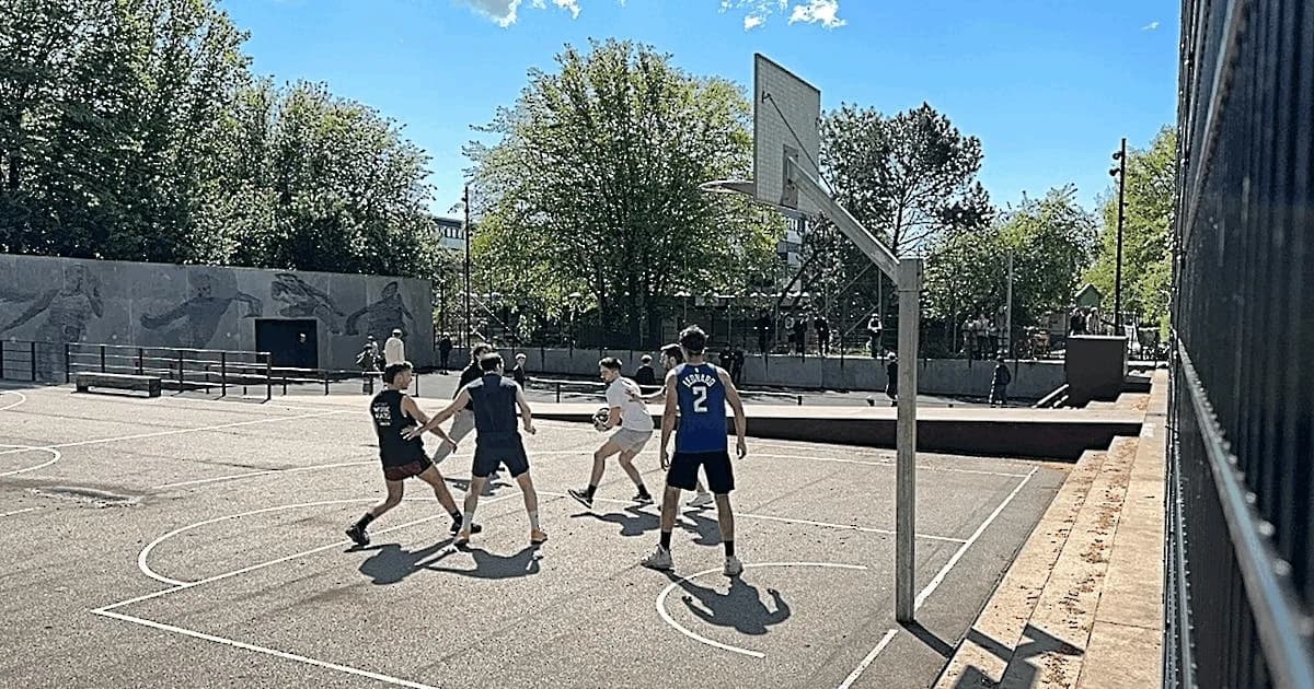 Lydvandring: Ung i Urbanplanen