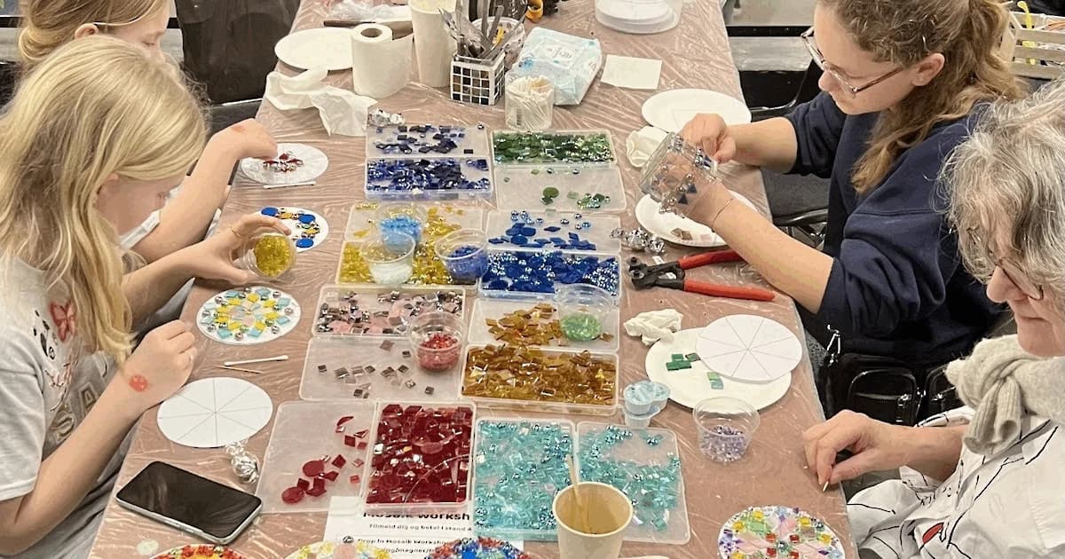 Mosaik-workshop for børn og voksne
