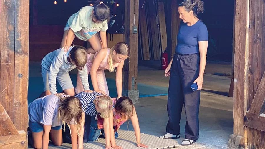 Balladen / Familieforestilling / Teatermagi Amager
