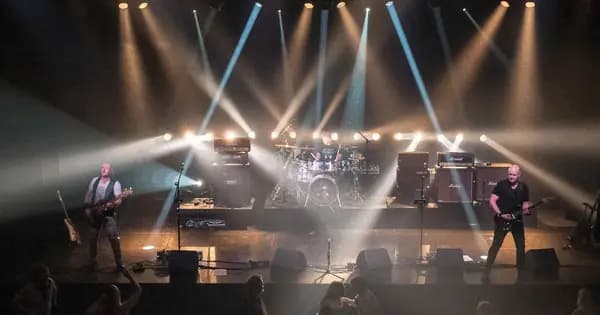 Dizzy-Like - Live at Hard Rock