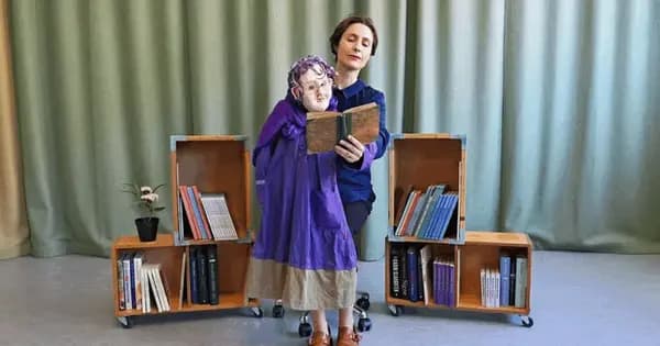 Little Miss Larsen's Great Love