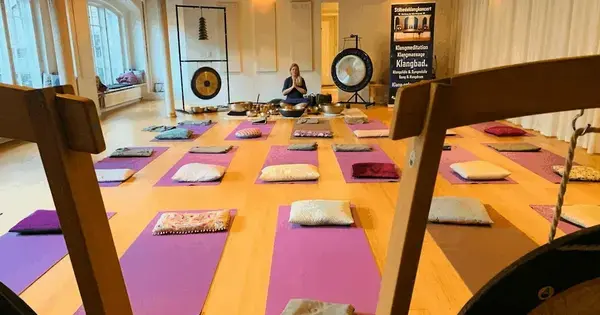 Klangbad og mindfulness på Østerbro med Anne Viese